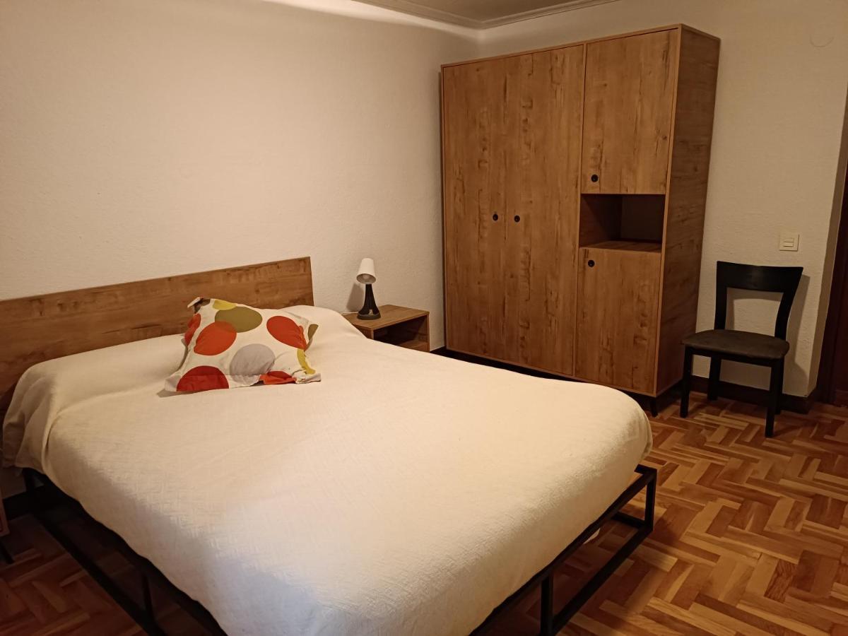 Apartamento Pamplona a 10 minutos del centro Exterior foto